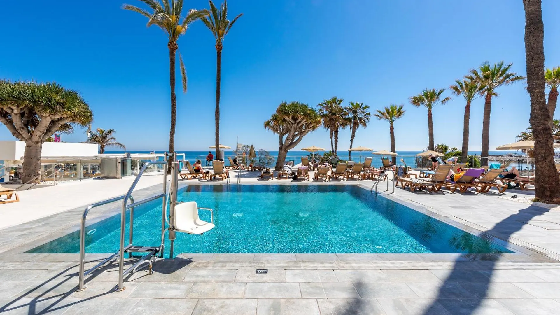 Wintowinrentals Executive Apt In Ocean House Complex Торремолинос Апартаменты