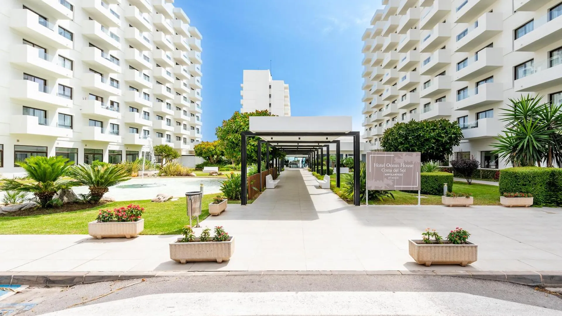 아파트 Wintowinrentals Executive Apt In Ocean House Complex 토레몰리노스