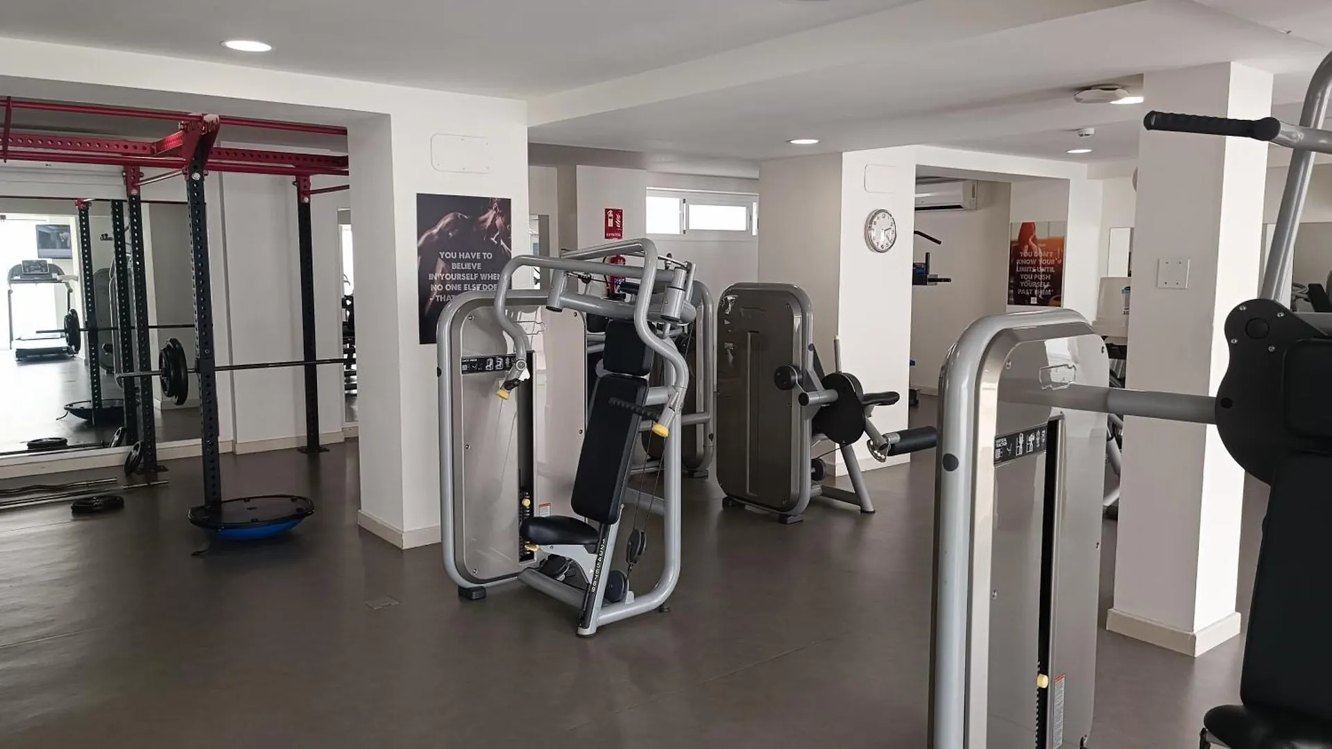 Wintowinrentals Executive Apt In Ocean House Complex 토레몰리노스
